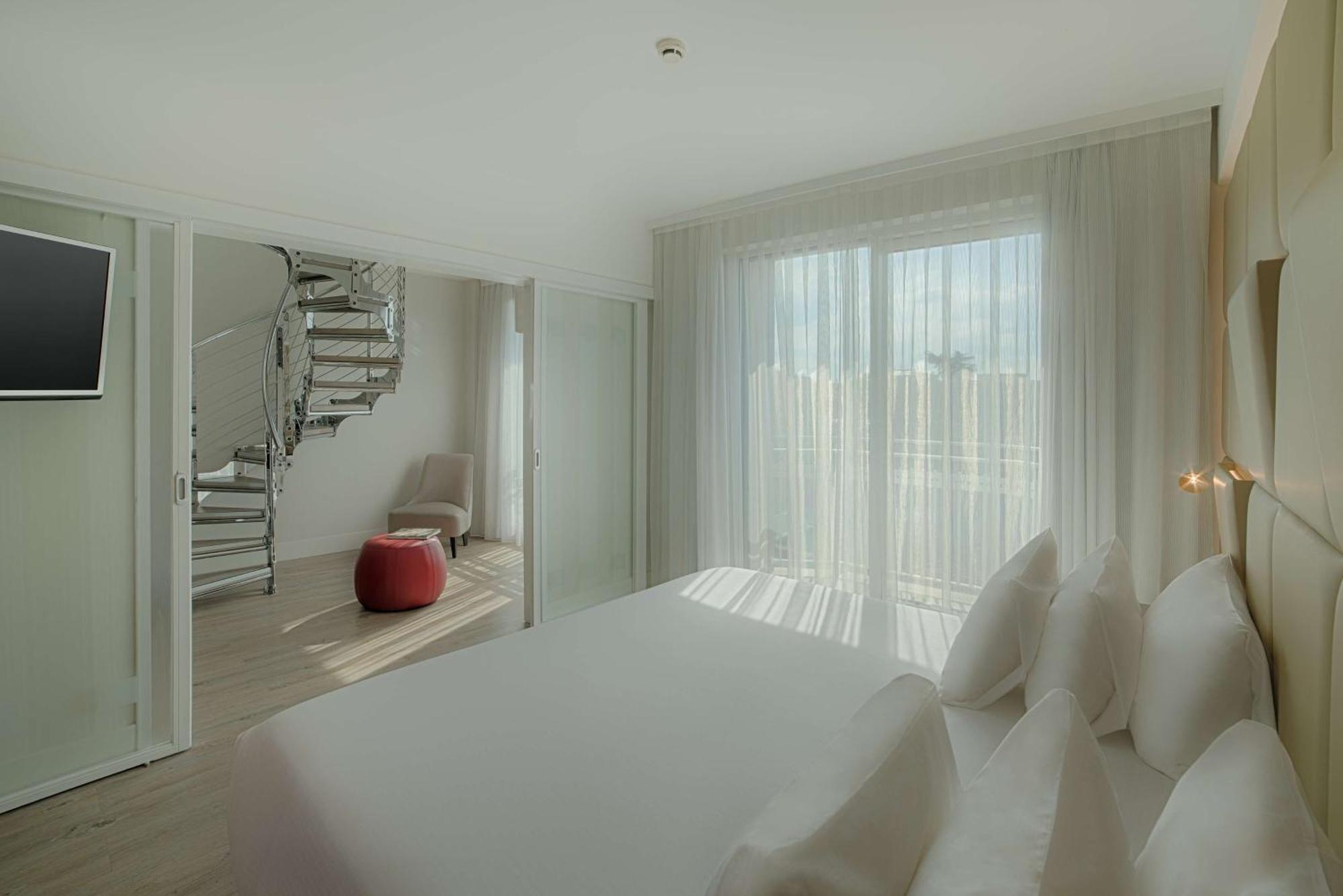 Nh Collection Roma Centro Hotel Bagian luar foto